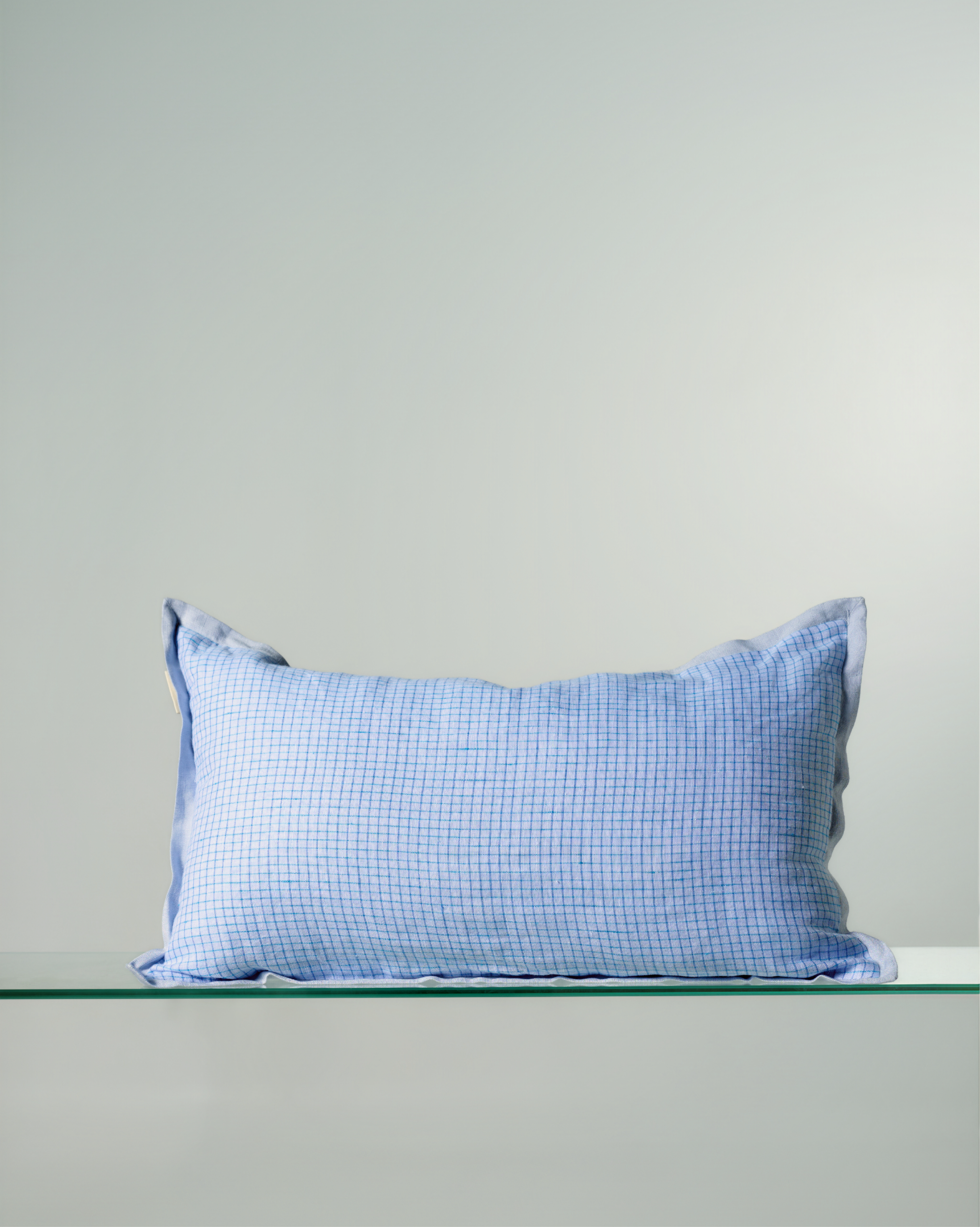 [Moom U - W.I.P] Our Second Nature Checkered Mini Lumbar Cushion