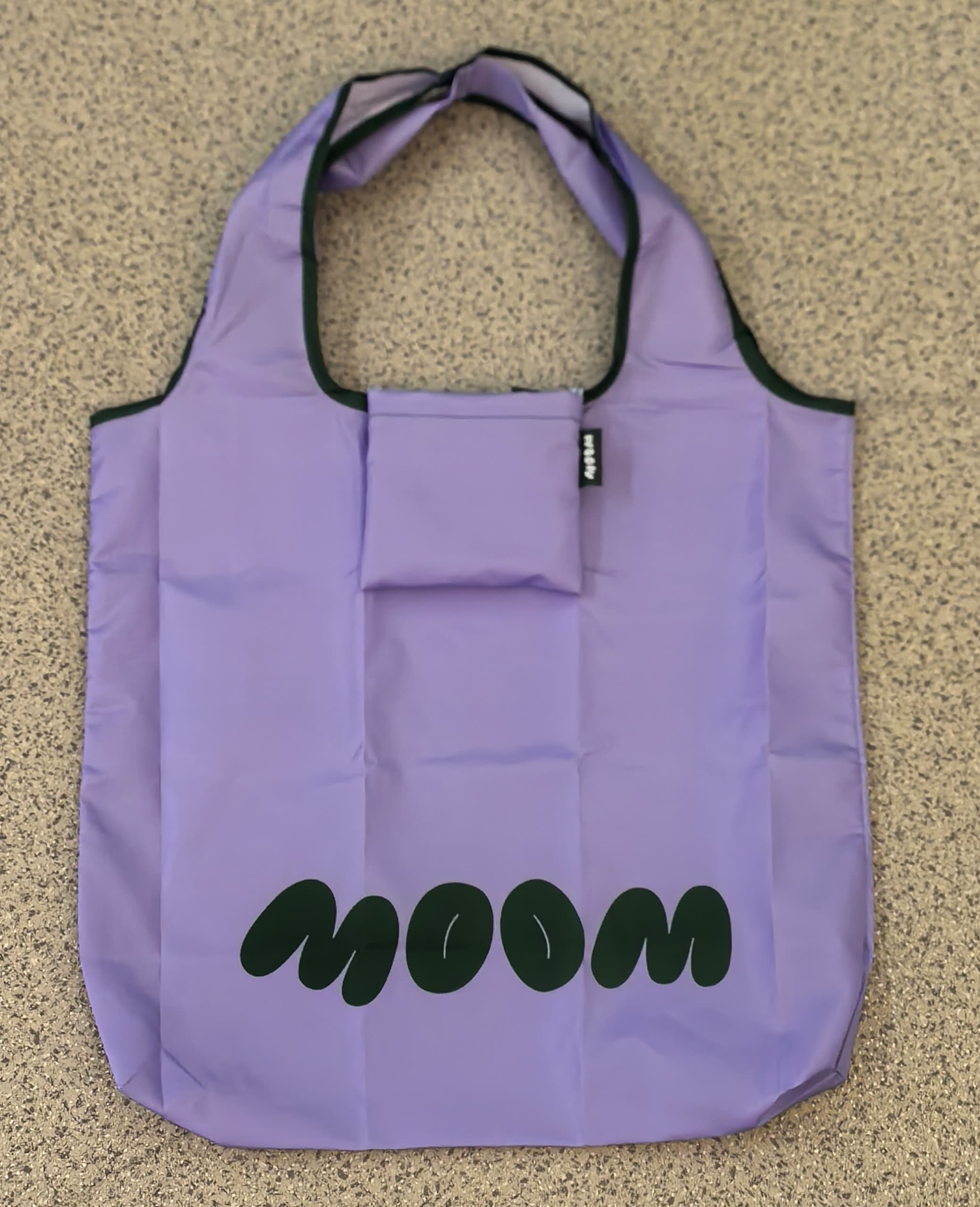 [CELEBFEST-GWP] Signature Shopper Tote